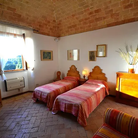 Serene In With Balcony & Heating Tatil Evi *